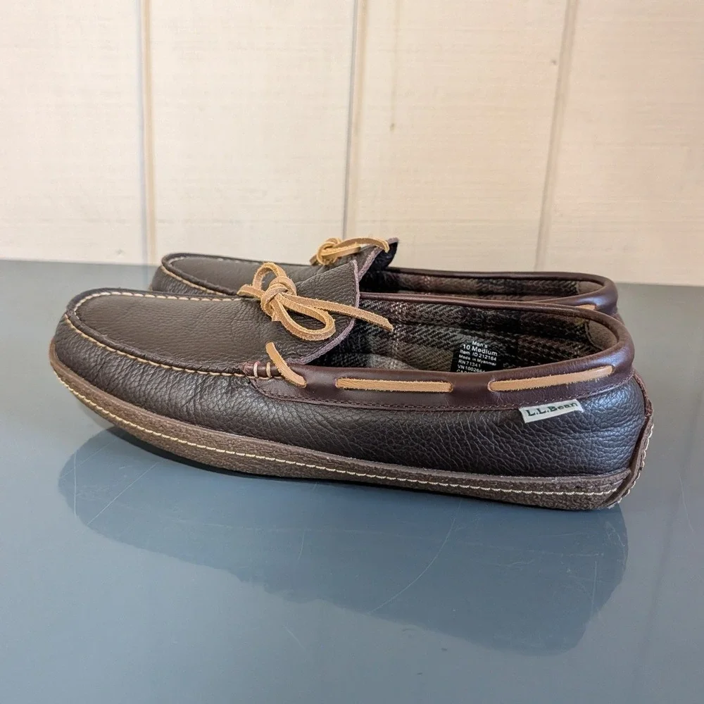 L. L Bean Men's Handsewn Slippers  Flannel-Lined Brown Leather Size 10